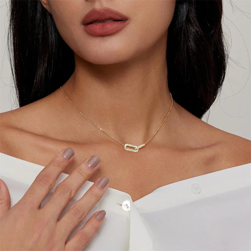 Collier Éclat Minimal – Acier Inoxydable Doré